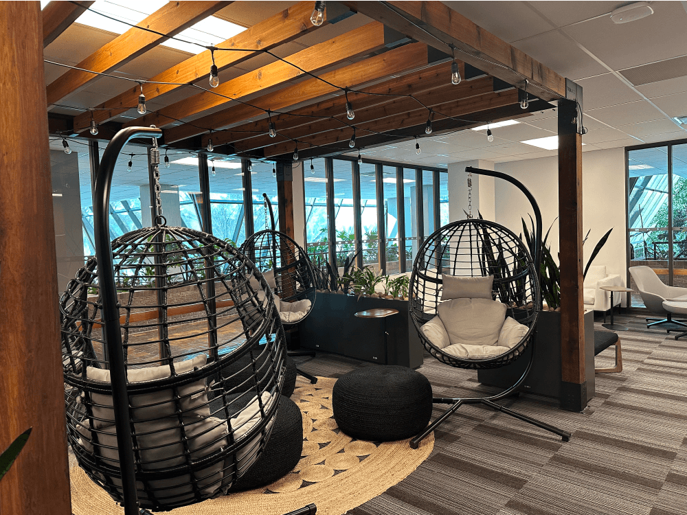 Collider-interior-3